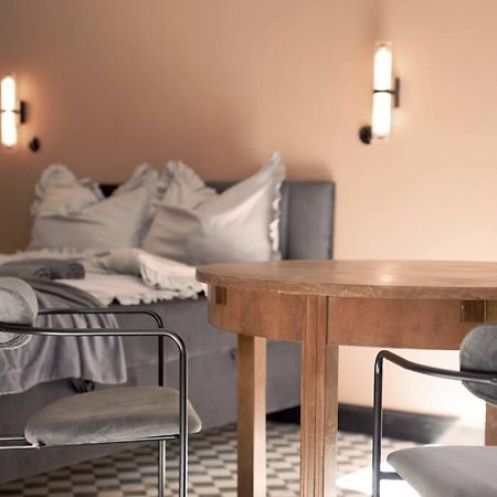Elegant Apartment In The City Center วรอตซวาฟ ภายนอก รูปภาพ