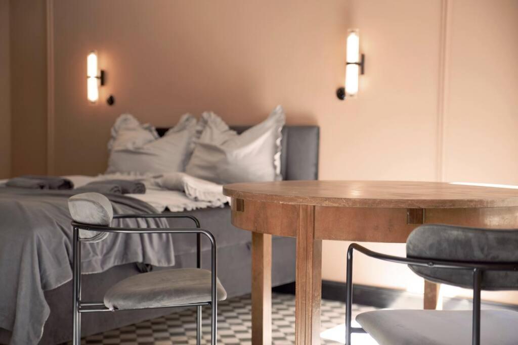 Elegant Apartment In The City Center วรอตซวาฟ ภายนอก รูปภาพ